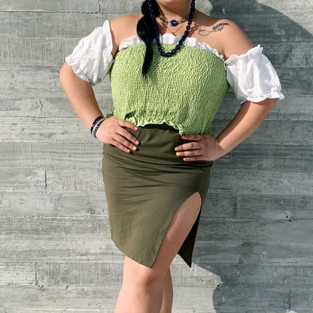 Blouse Green & White. Excellent Condition.